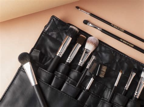 These Are the Best Makeup Brushes, According to 